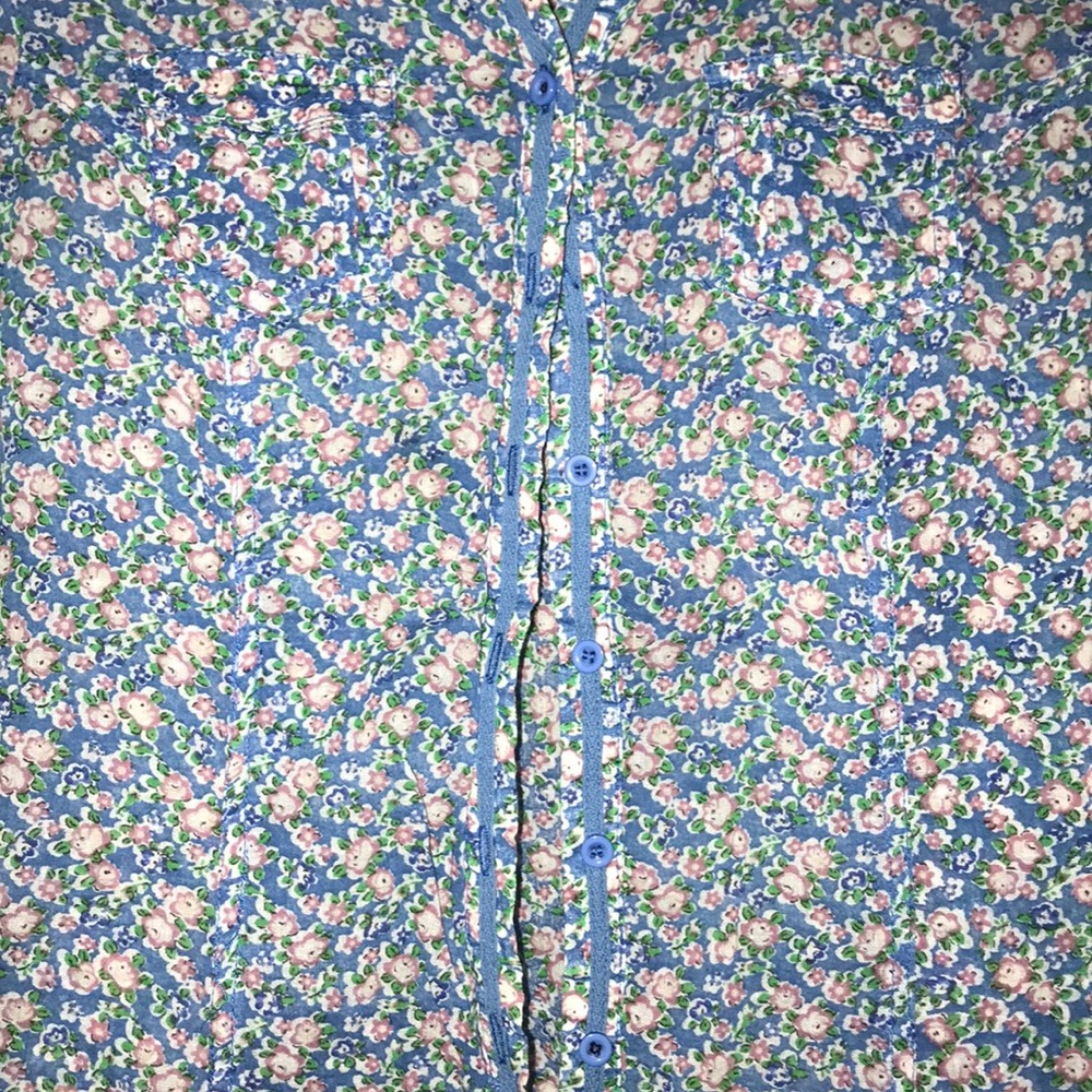 Flowered blouse - Picture 4 of 4